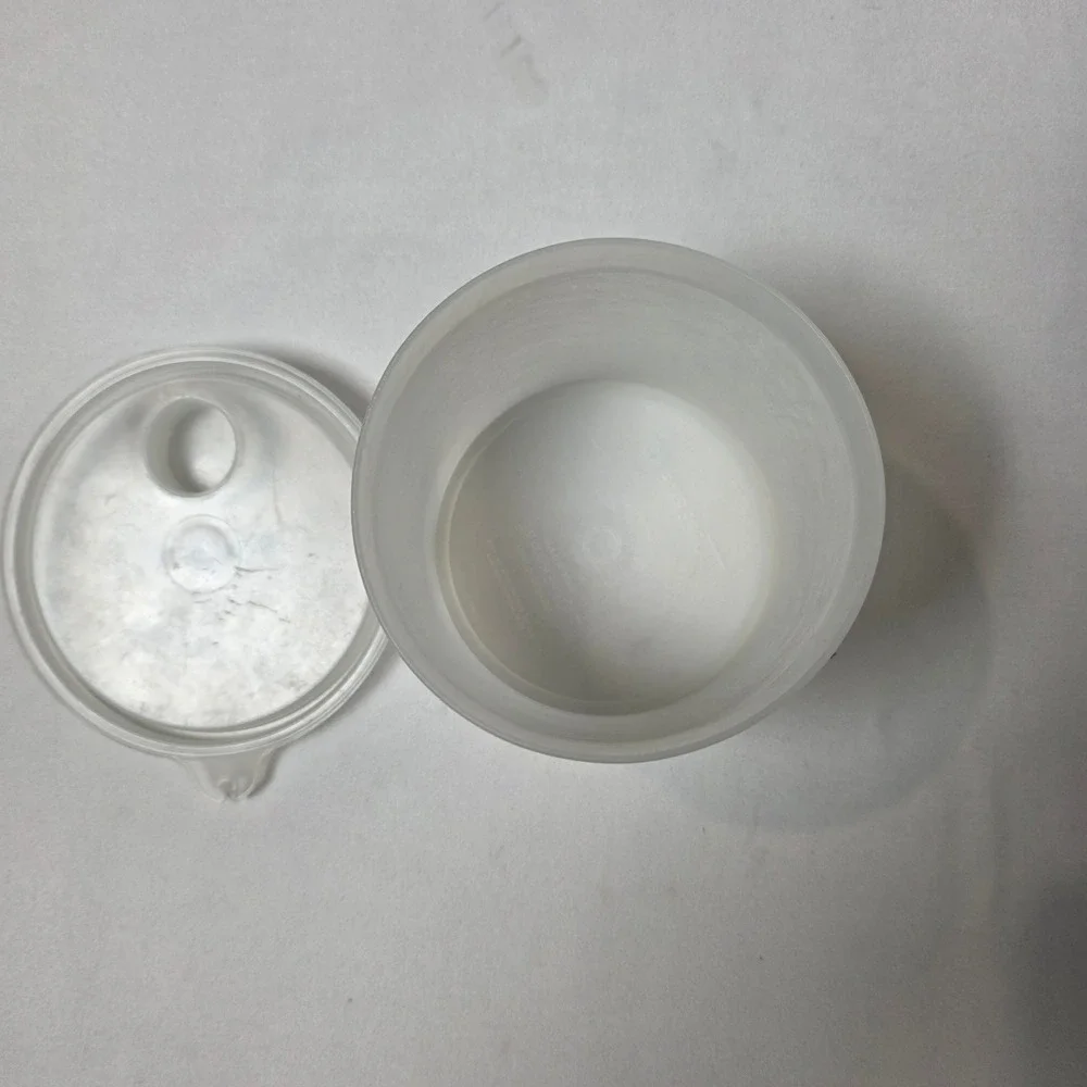 Tupperware Food Storage Container Small Translucent White 563-2 250-5 USA‎